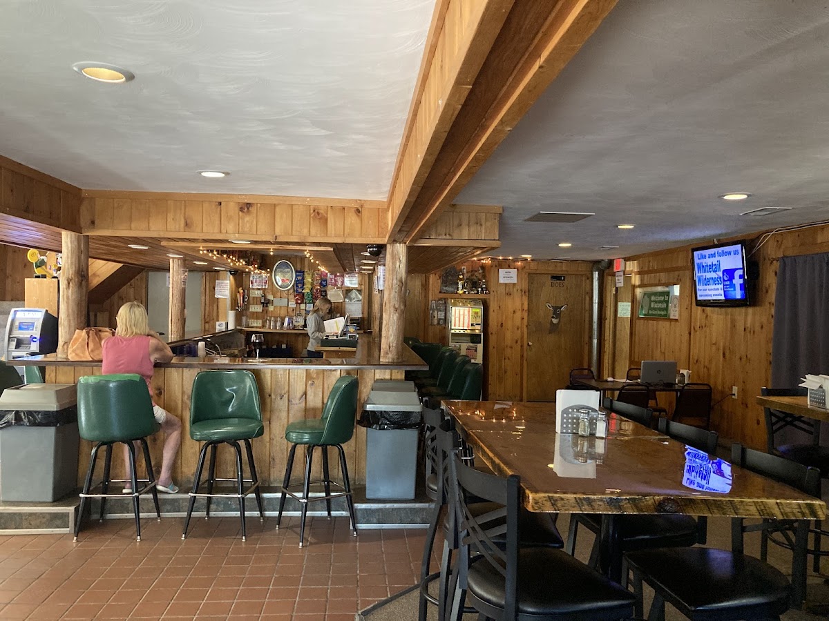 Whitetail Wilderness Bar & Grill